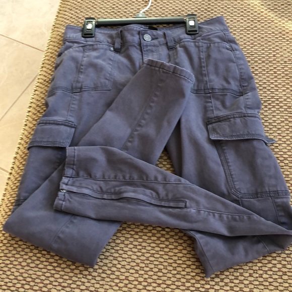 White House Black Market Pants - White House black market gray skinny cargo pants!!